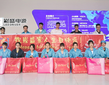 爱随春至，情暖ag亚游！